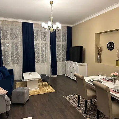 公寓 Apartman V Srdci Lazenske Zony